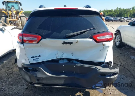 2017 Jeep Cherokee Altitude 4X4 z USA, uszkodzony, nr VIN 1C4PJMAS0HW631536